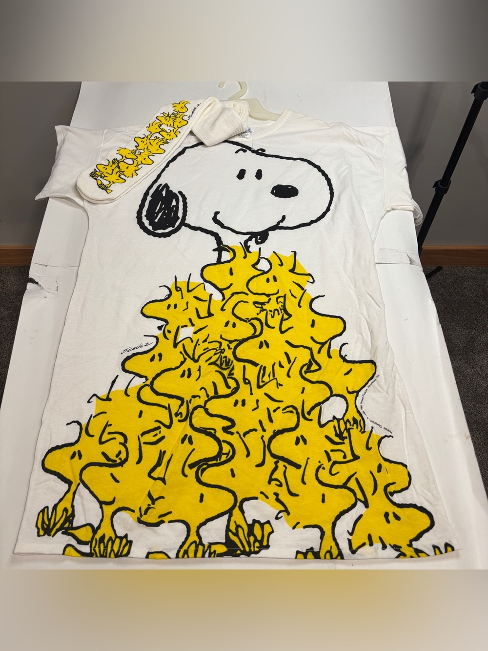 VTG Snoopy Woodstock White T Shirt Socks Nightshirt Peanuts Single Stitch OS